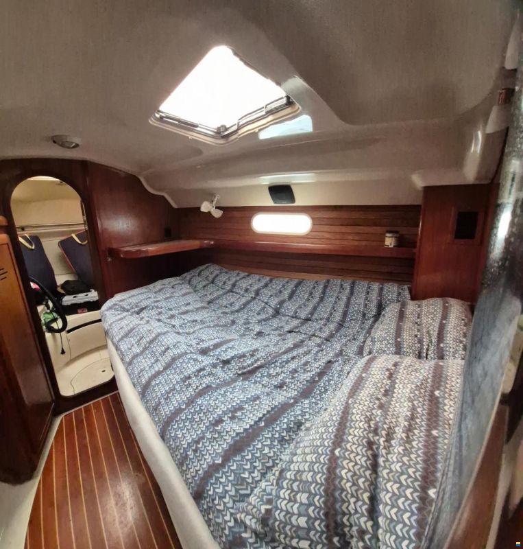 Hunter 430 Legend