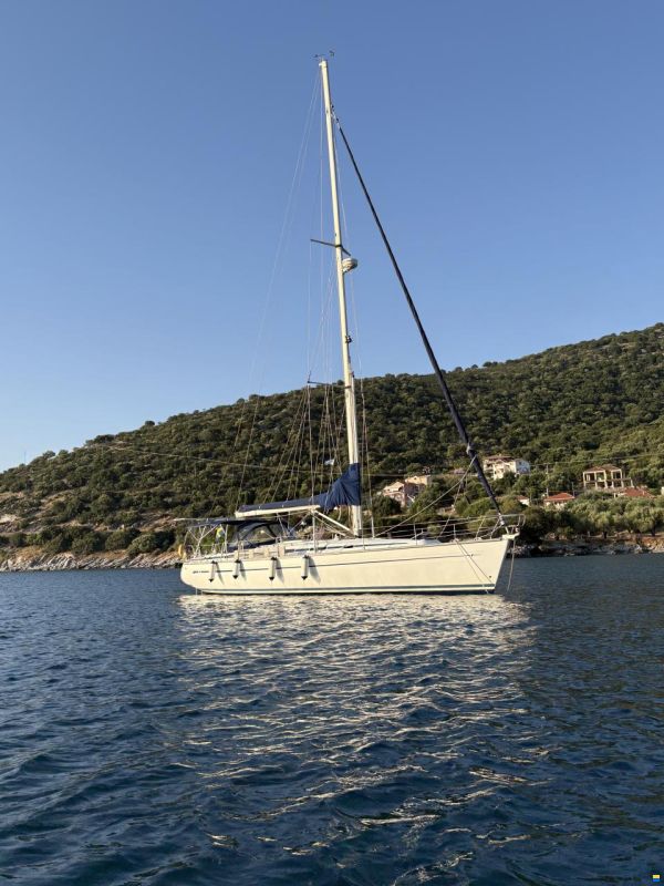 Bavaria 44