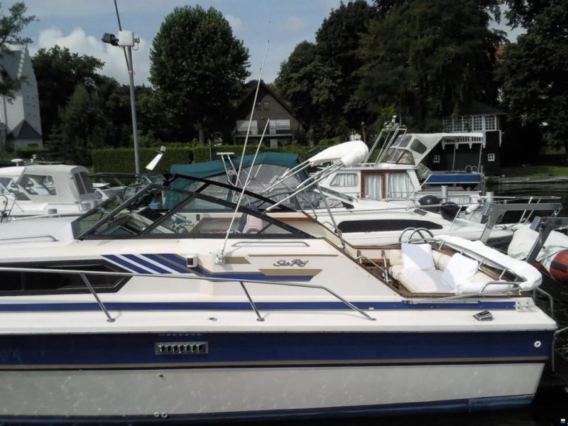 Sea Ray 300 Express