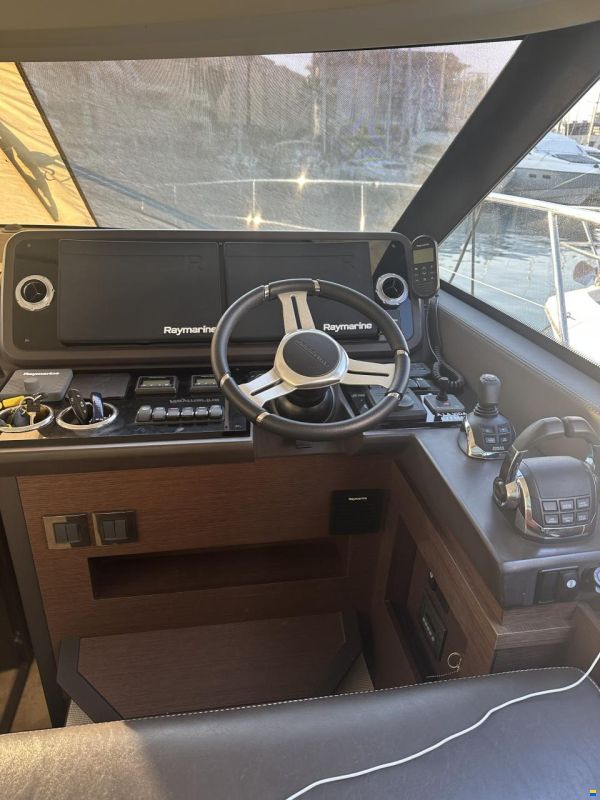 Prestige 460 FLY