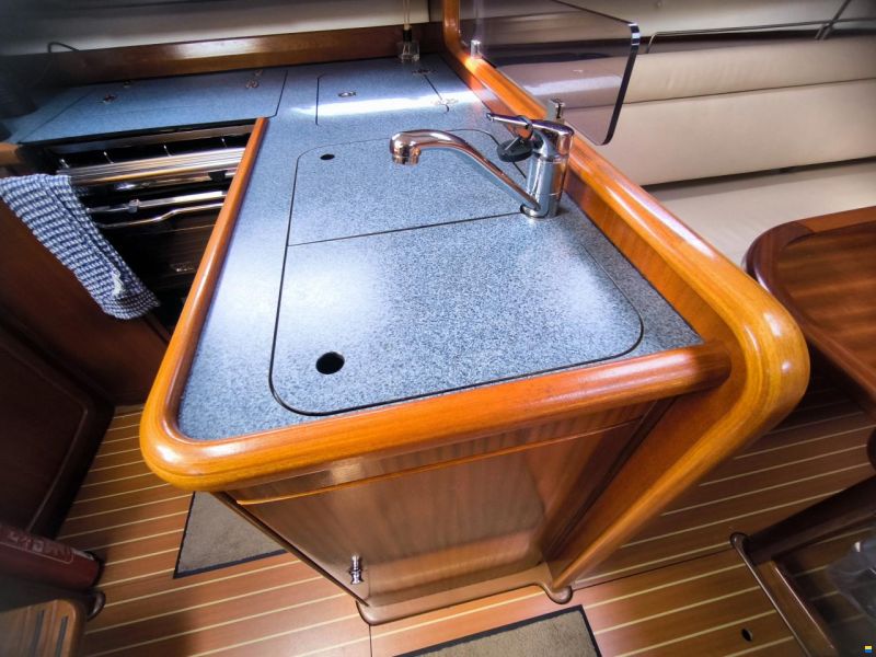 Bavaria 36