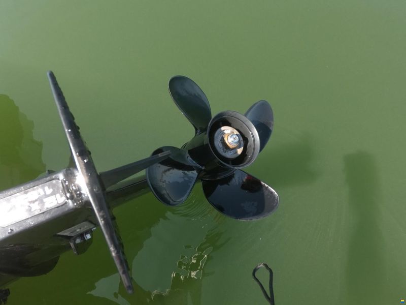 Quicksilver 455 Active Open