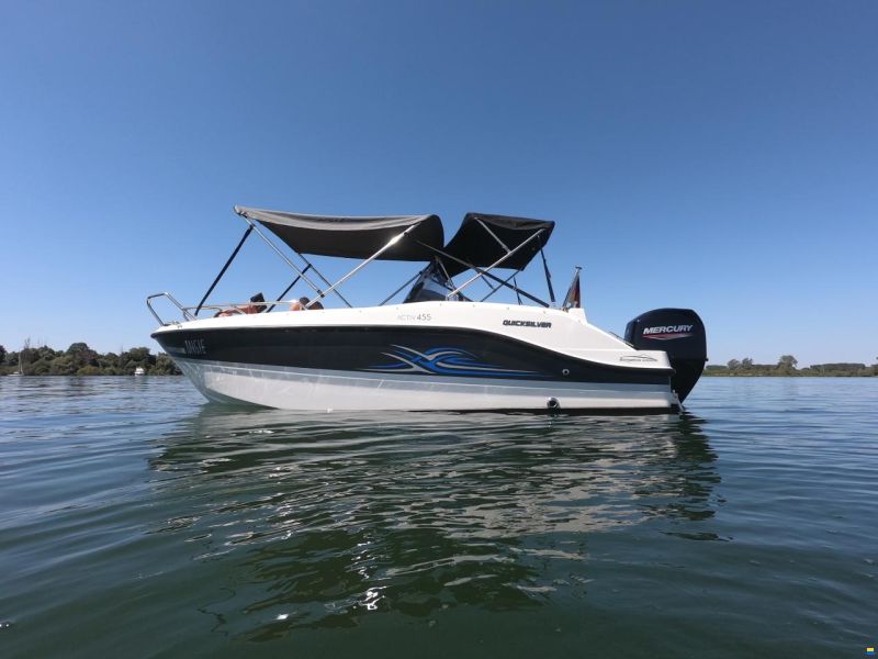 Quicksilver 455 Active Open