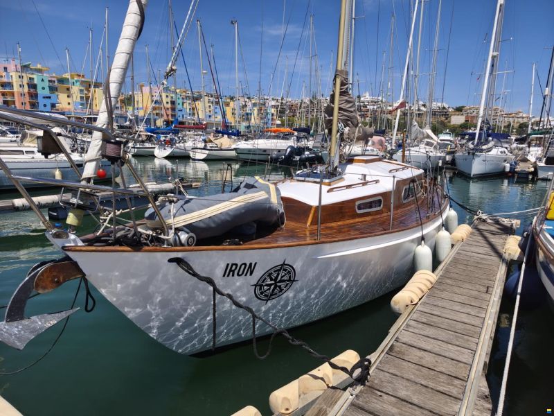 Trewes Captain 36