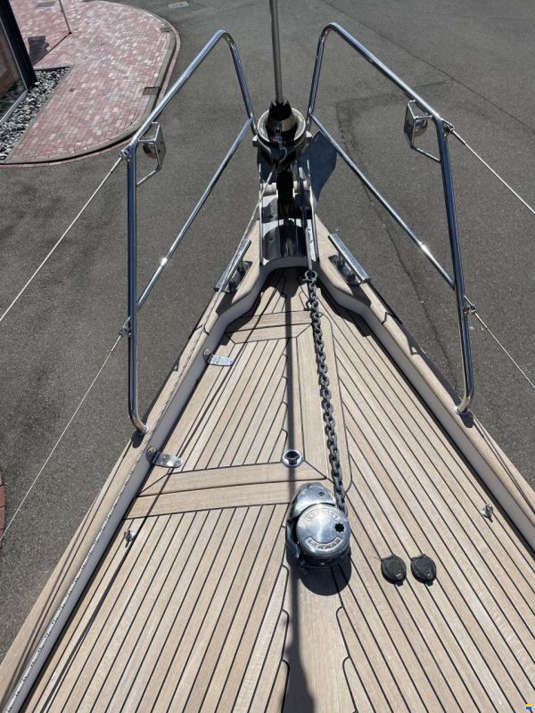 Hallberg-Rassy HR342