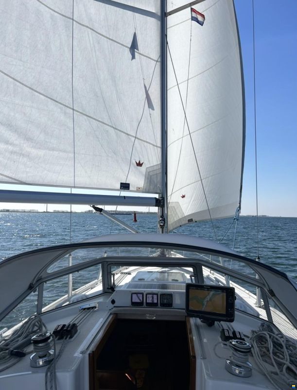 Hallberg-Rassy HR342