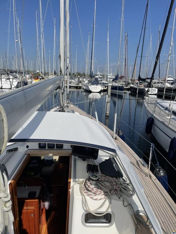 Hallberg-Rassy HR342