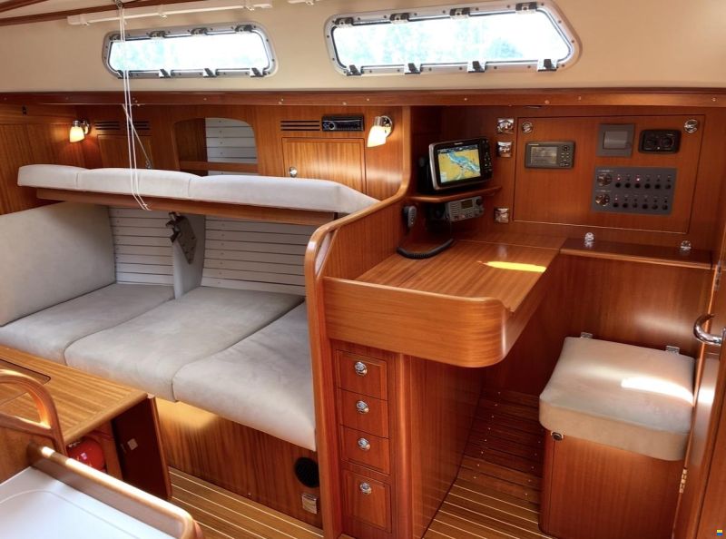Hallberg-Rassy HR342