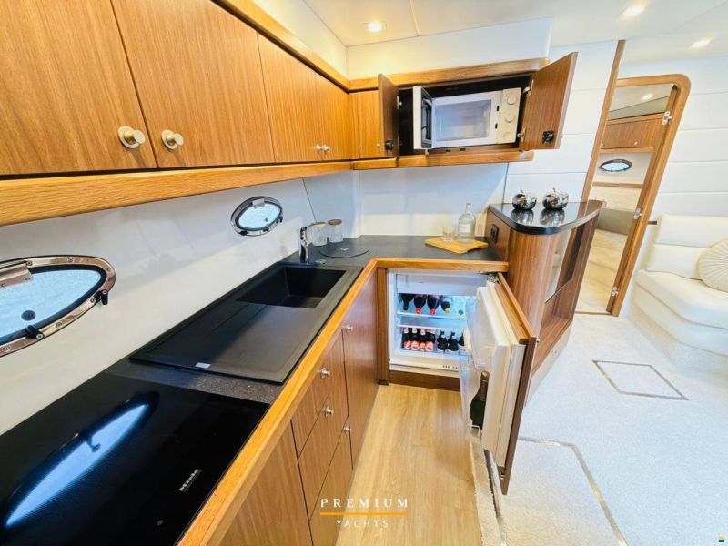 Sunseeker Portofino 47