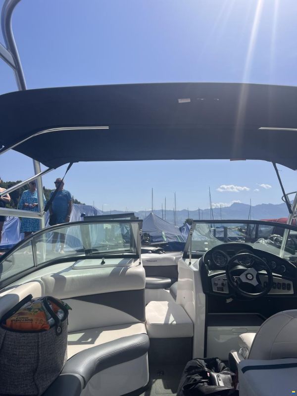 Moomba Outback V