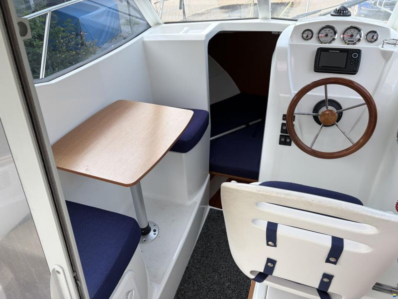 Beneteau Antares 580
