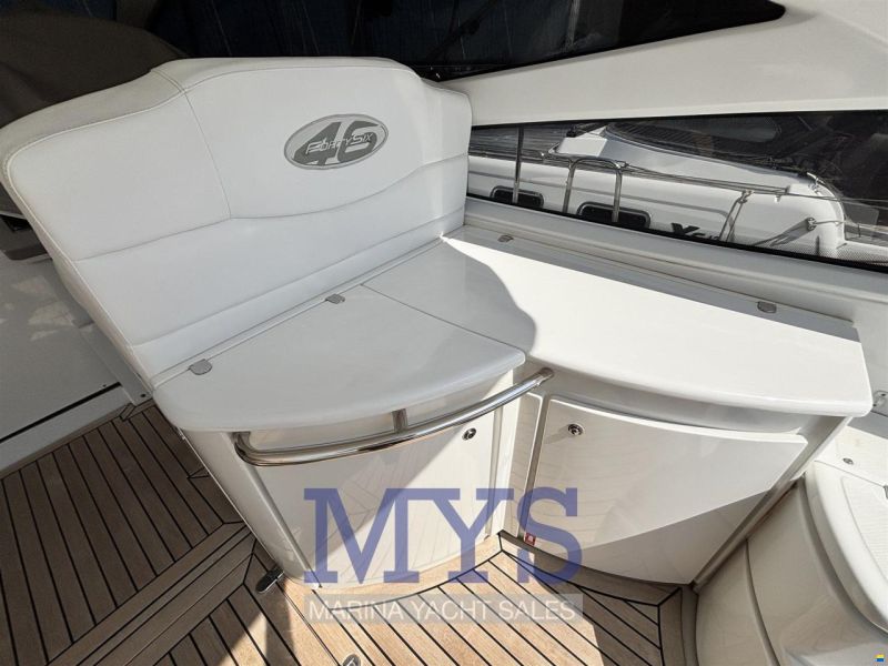 Pershing 46'
