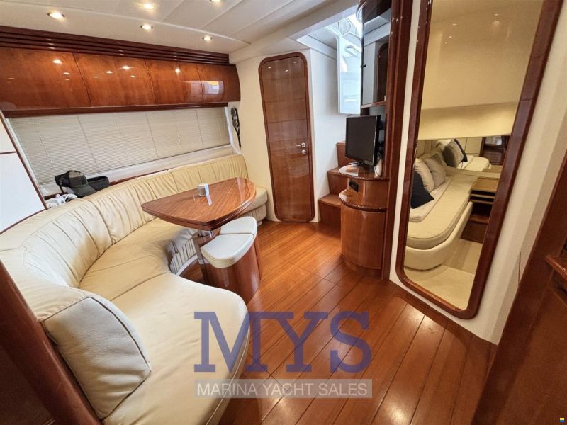 Pershing 46'