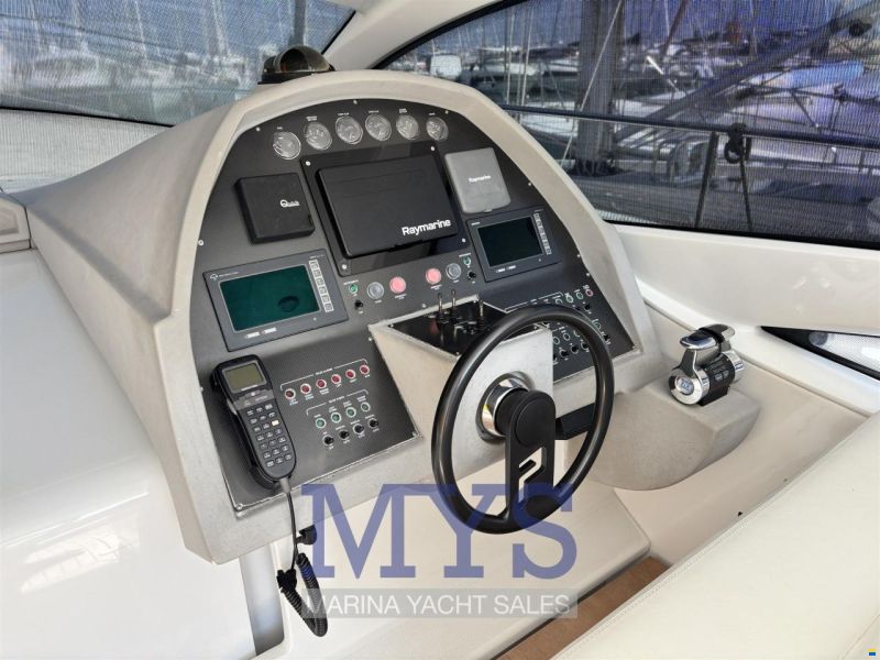 Pershing 46'