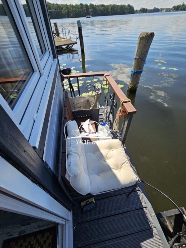 Hausboot Manufaktur ME 900