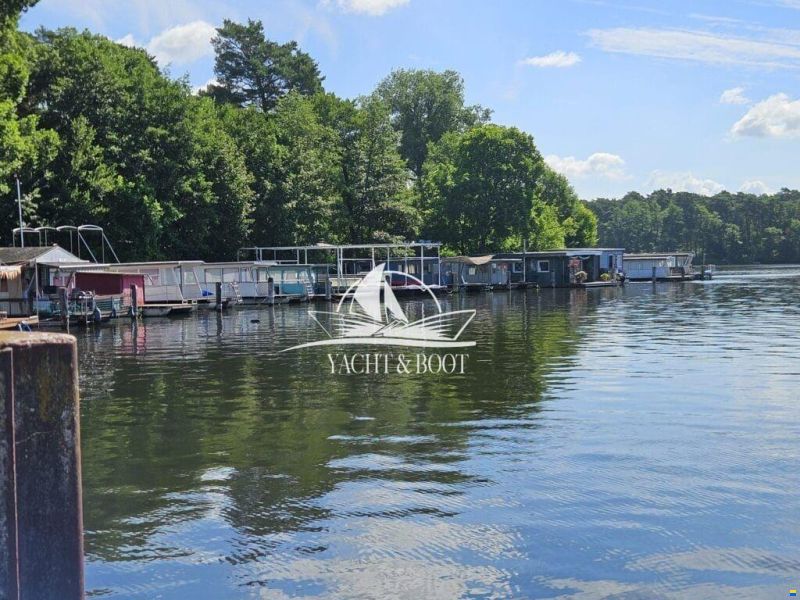 Hausboot Manufaktur ME 900