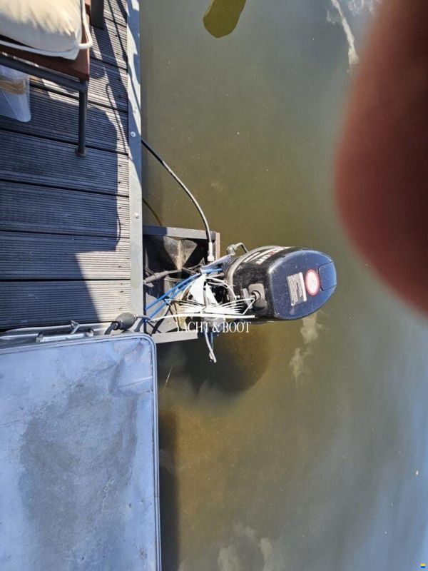 Hausboot Manufaktur ME 900