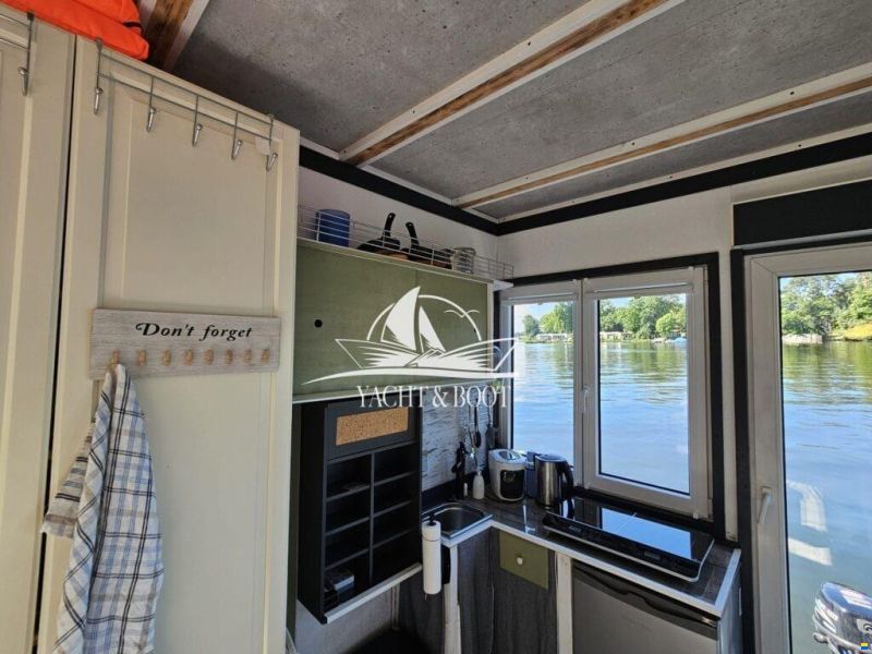 Hausboot Manufaktur ME 900
