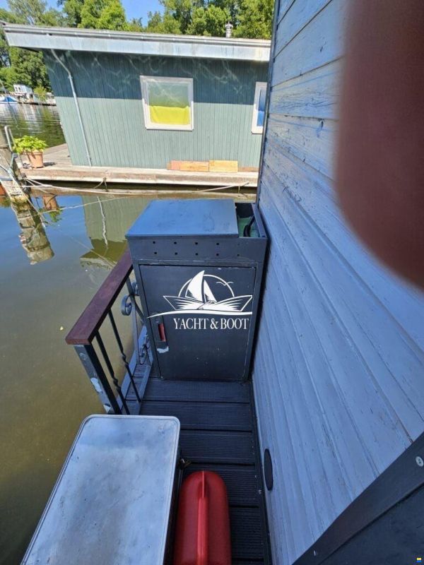 Hausboot Manufaktur ME 900