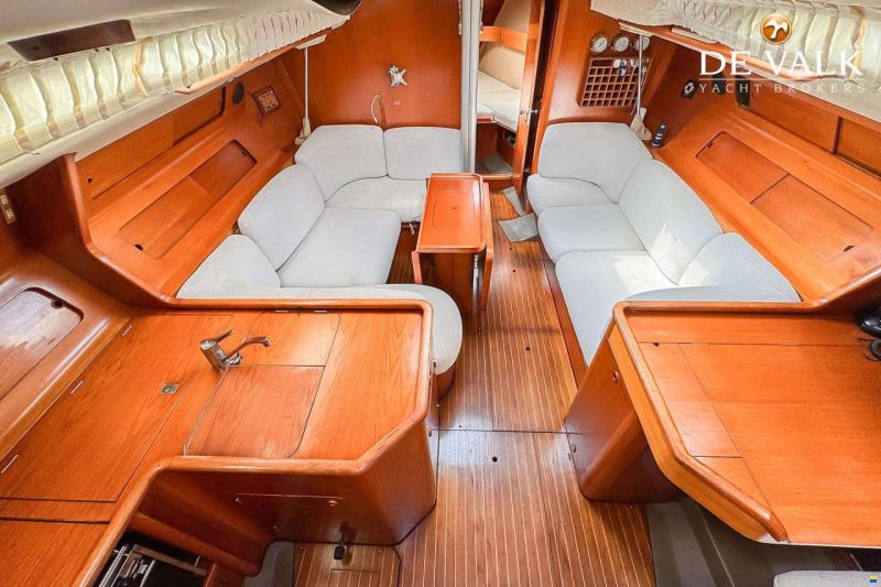 Grand Soleil 38