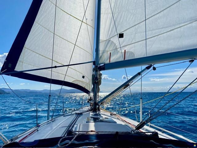 Bavaria 38
