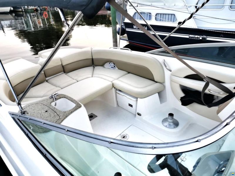 Chaparral 256 SSI