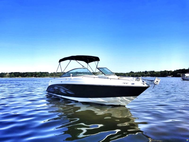 Chaparral 256 SSI