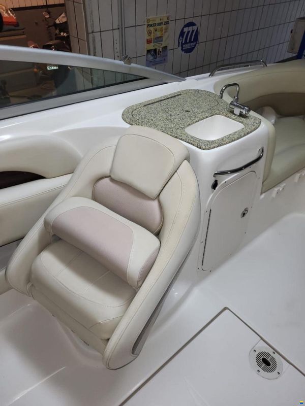 Chaparral 256 SSI