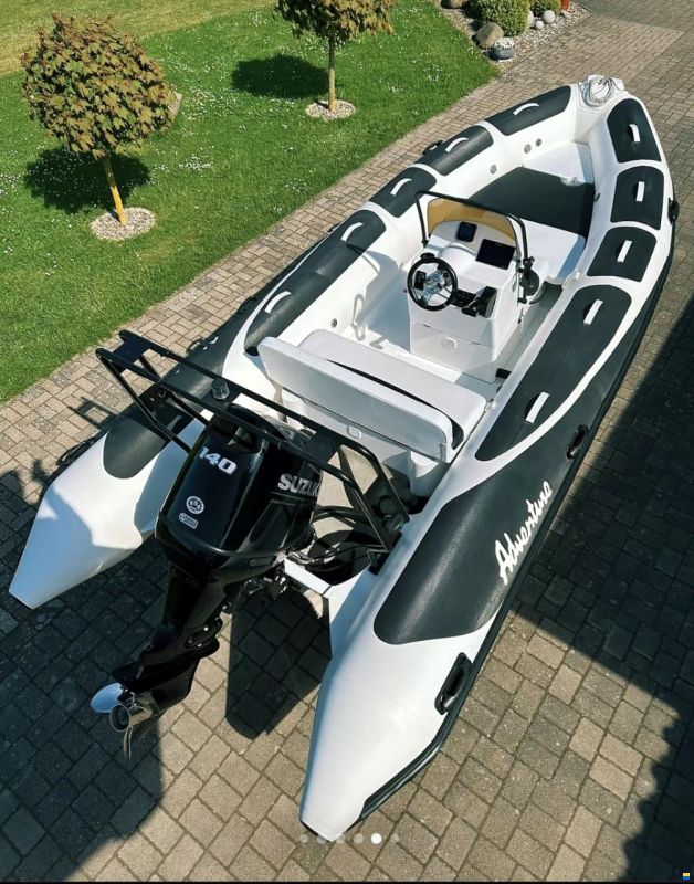 Adventure Vesta 585