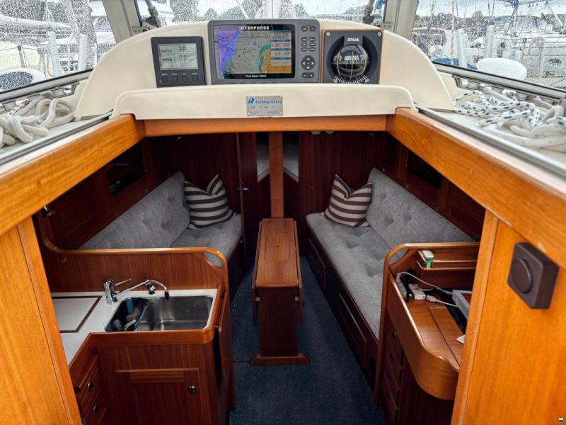 Hallberg-Rassy 31