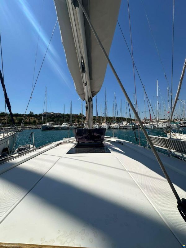 Hanse 418