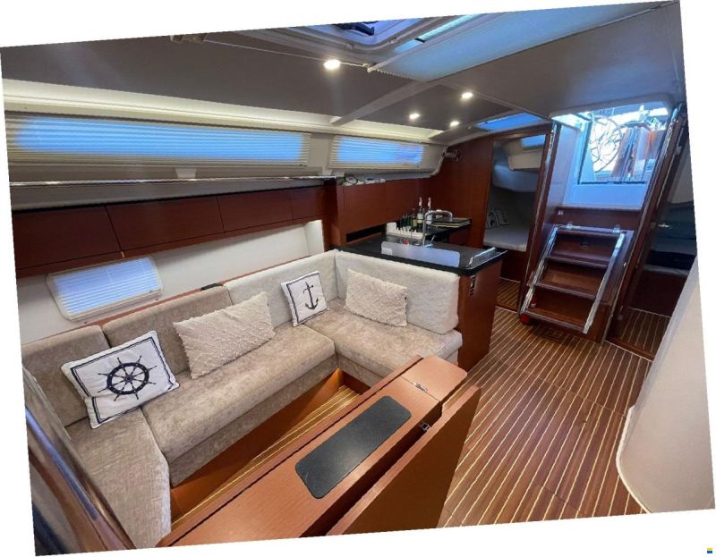 Hanse 418