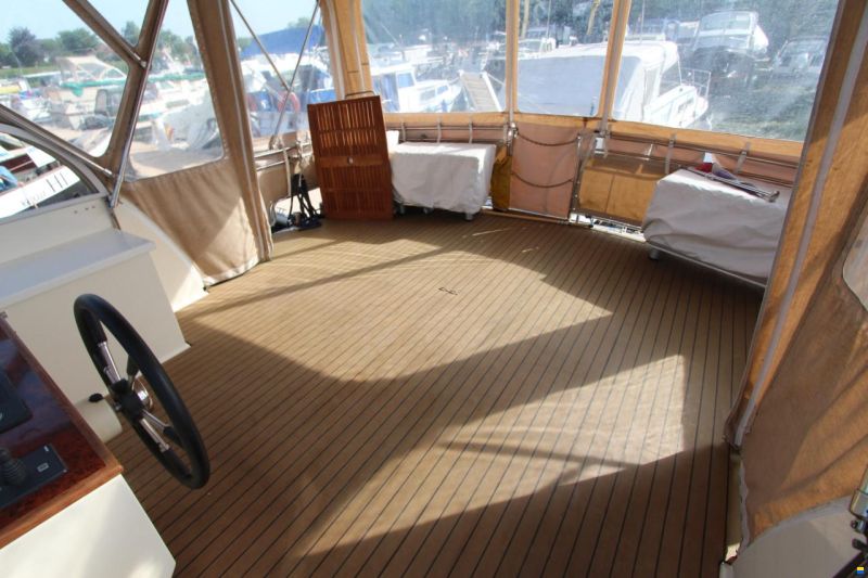 Babro KREUSER YACHTING SPORT BOAT 1150XL