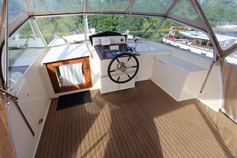 Babro KREUSER YACHTING SPORT BOAT 1150XL