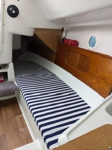 Beneteau First 210