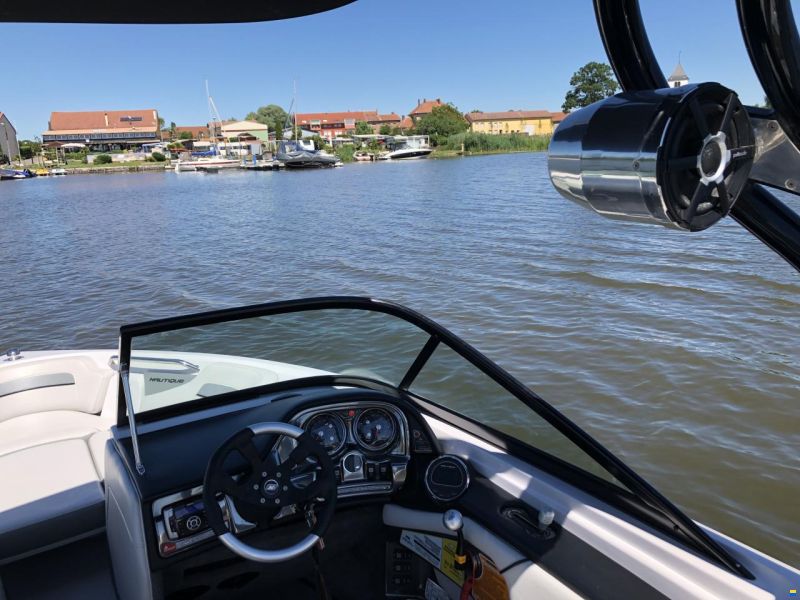 Correct Craft Sport Nautique 200