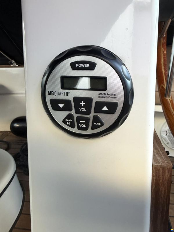 Bell Marine model 500
