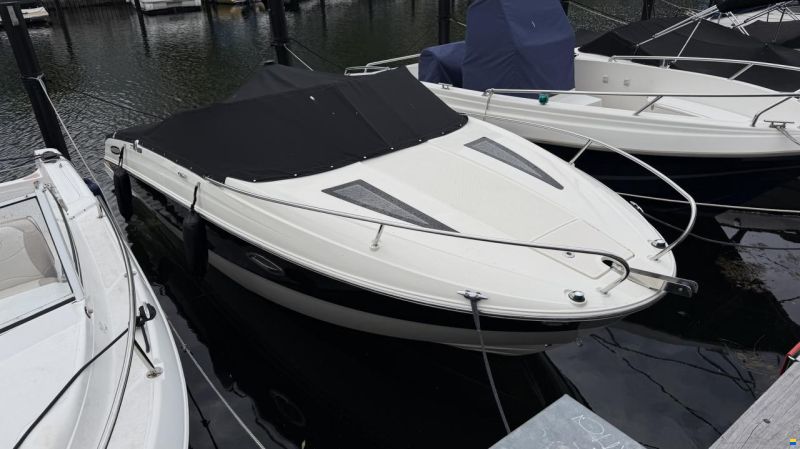 Bayliner 642 Cuddy