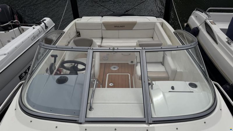 Bayliner 642 Cuddy