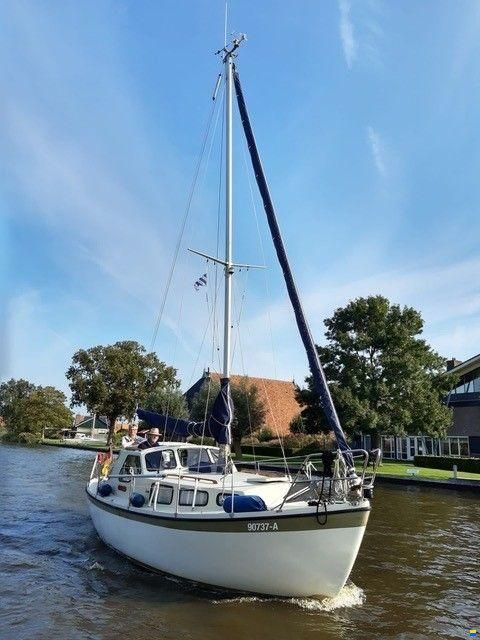LM 27