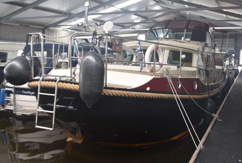 Linssen 380 AC