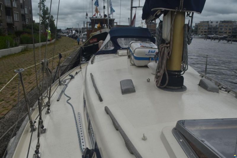 Frans Maas Raider 35