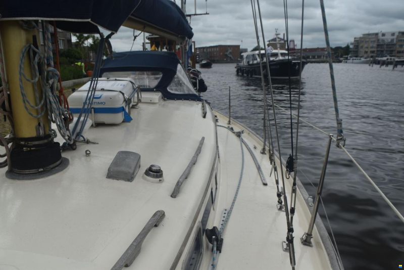 Frans Maas Raider 35