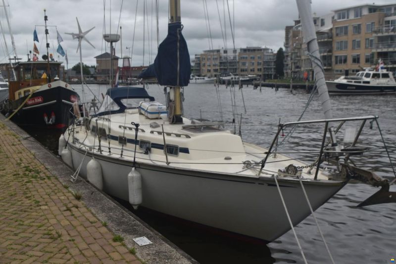 Frans Maas Raider 35