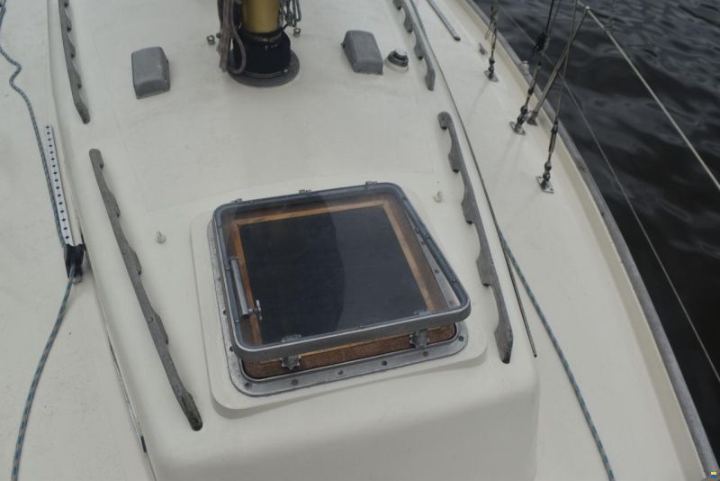 Frans Maas Raider 35