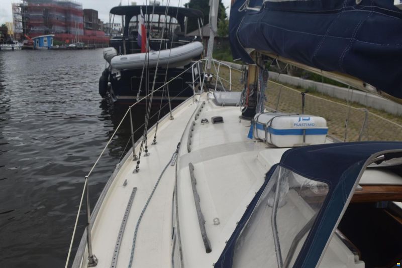 Frans Maas Raider 35
