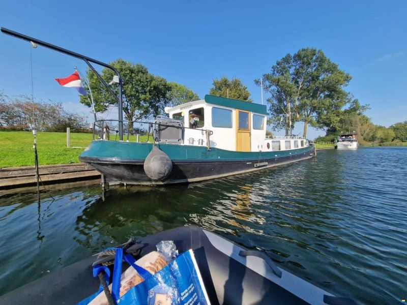 Luxe Motor Ex Beurtschip 16.17