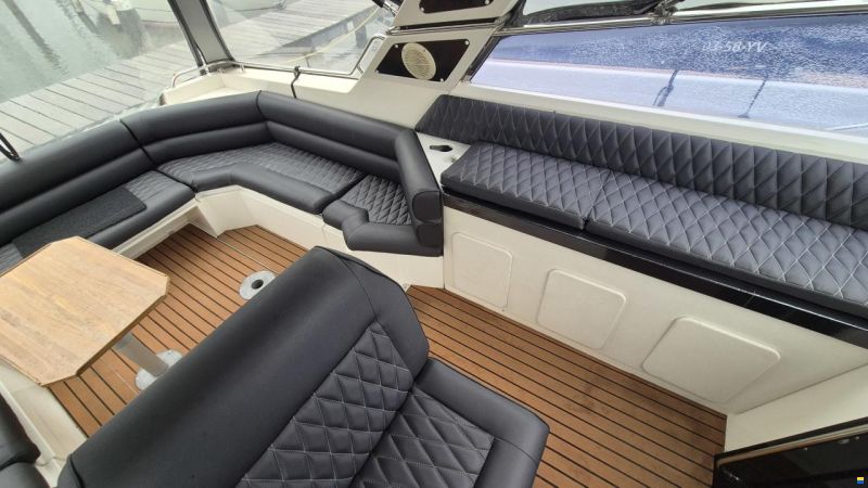 Sunseeker 38 Martinique