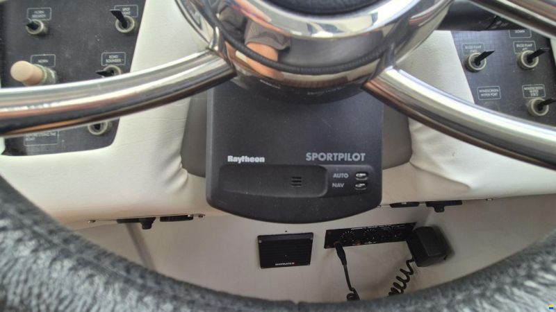 Sunseeker 38 Martinique
