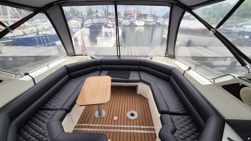 Sunseeker 38 Martinique